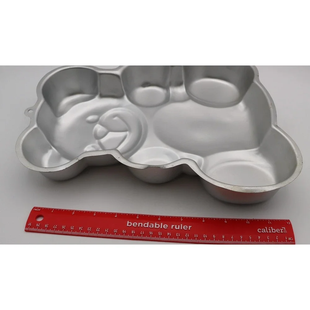 Vintage Wilton Teddy Bear Cake Pan #502-3754